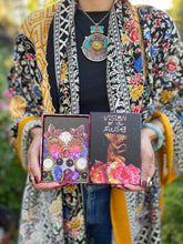 Load image into Gallery viewer, Vision of the Muse open box and lid