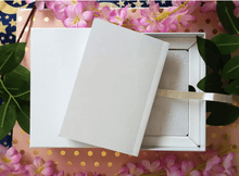 Load image into Gallery viewer, Numinous Tarot 3rd Edition - Box