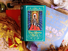 Load image into Gallery viewer, Threadbound Oracle - Box