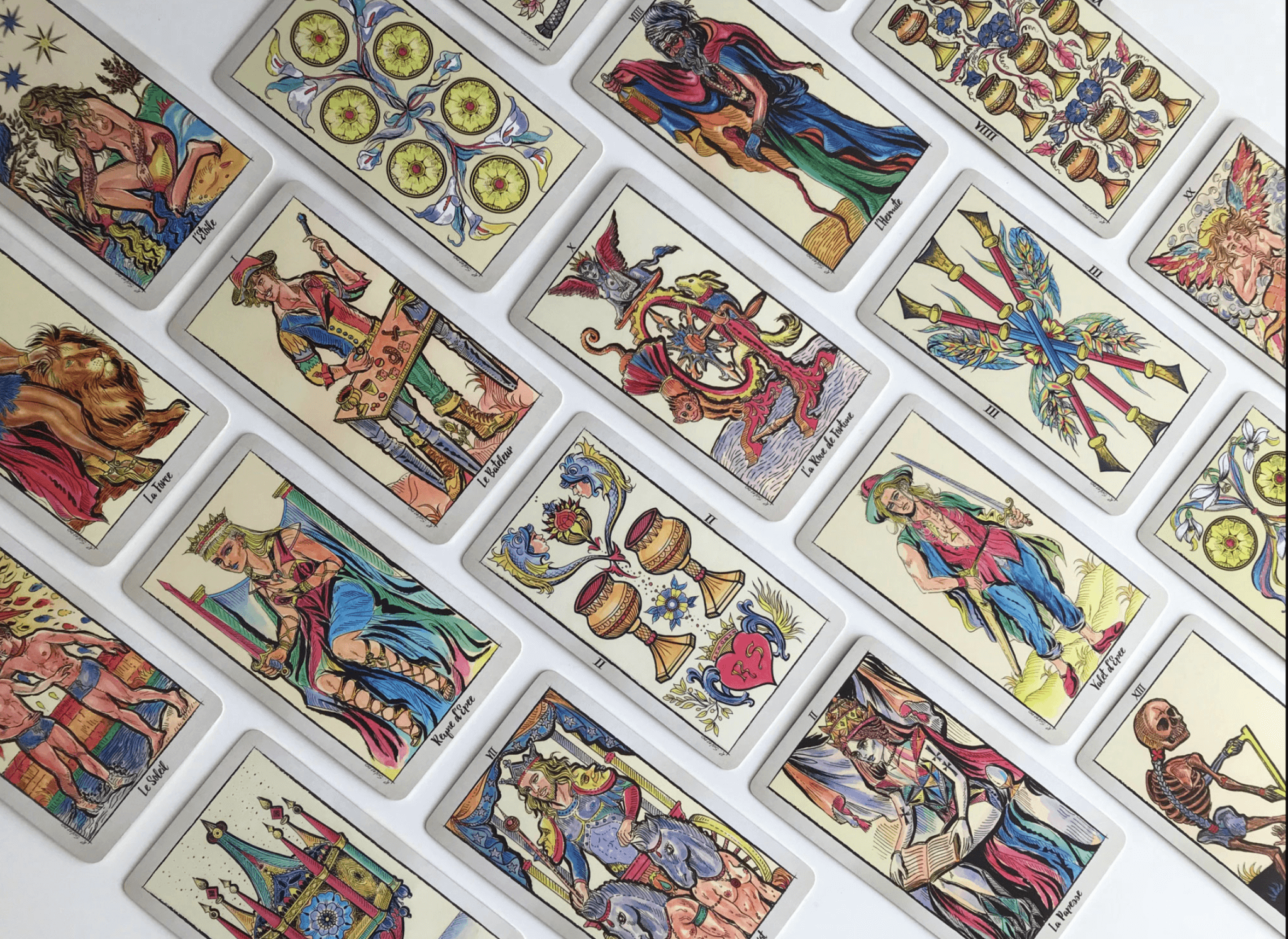 New Choice Tarot de Marseille – Indie Tarot